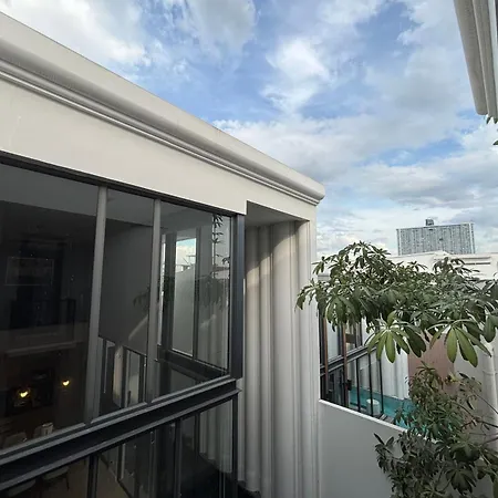 中天海滩四卧五卫私人泳池别墅 近海滩 Villa Pattaya