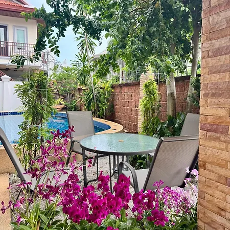 Lion Queen 5-bedroom Pool Pattaya