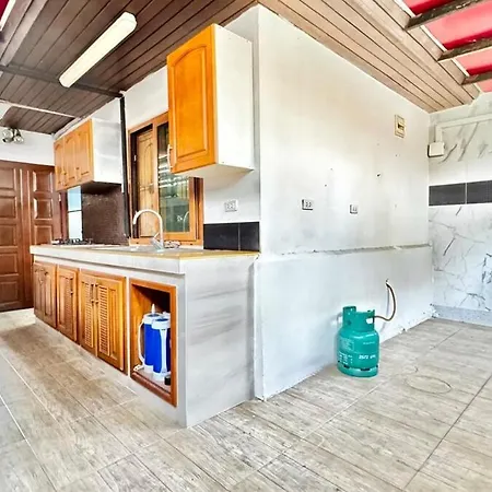 Luxury 5 Bedroom Thaibali Near Walking Street