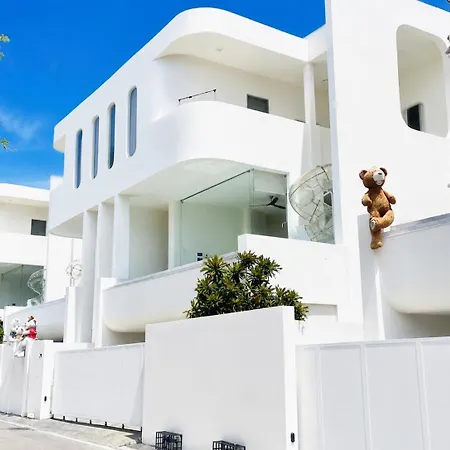 Happy House Pool * Pattaya