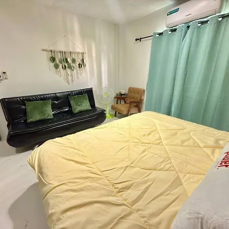 Entire 3rd Floor- 2min Walk To Dongtan Guest house Pattaya