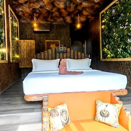 Manjiland Luxury Pool Walking Street Villa Pattaya