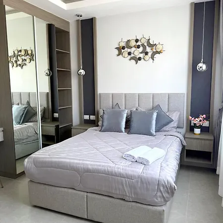 Zensiri Luxury Privat Pool Prime Midtown Villa Pattaya