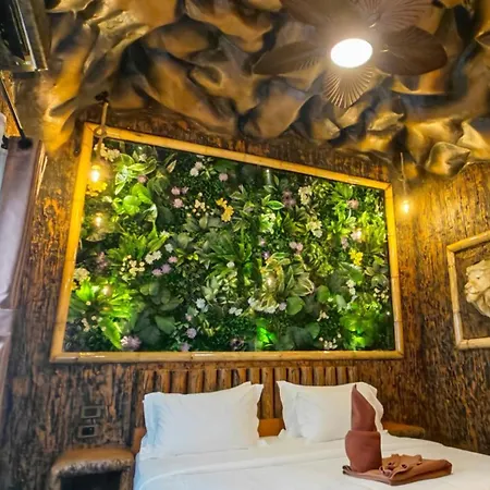 Manjiland Luxury Pool Walking Street Villa Pattaya