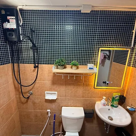 Guest house Entire 2nd Floor- 2min Walk To Dongtan