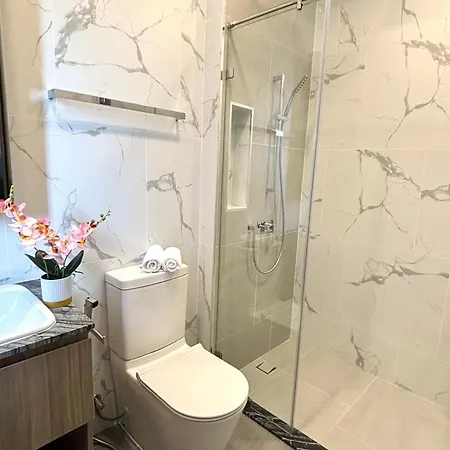 Zensiri Luxury Privat Pool Prime Midtown Pattaya