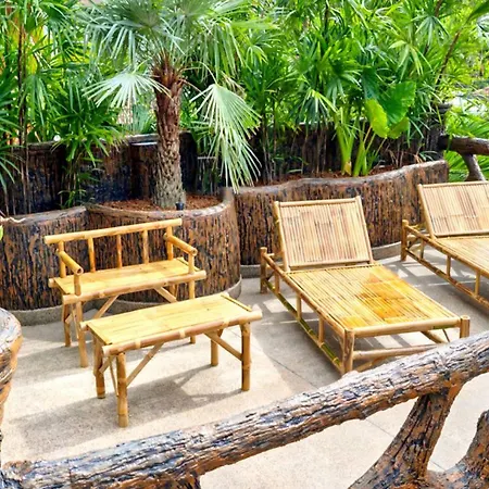 Manjiland Luxury Pool Walking Street Villa *