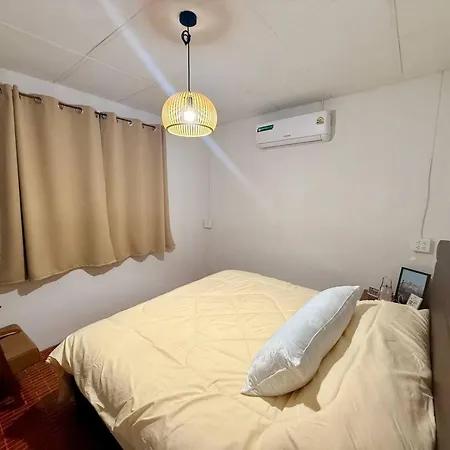 Guest house Entire 3rd Floor- 2min Walk To Dongtan Pattaya