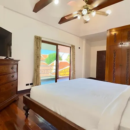 Luxury 5 Bedroom Thaibali Near Walking Street Villa