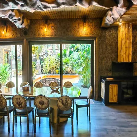 Manjiland Luxury Pool Walking Street * Pattaya