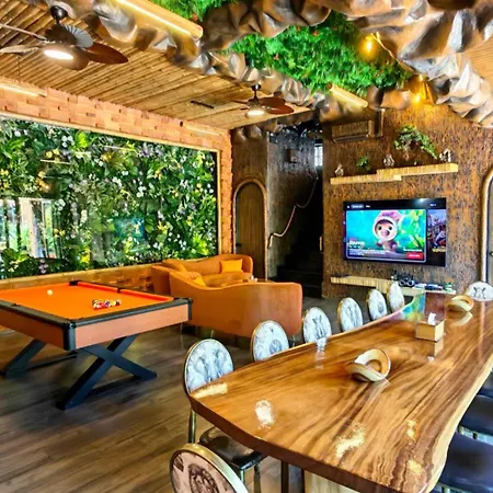 Manjiland Luxury Pool Walking Street *