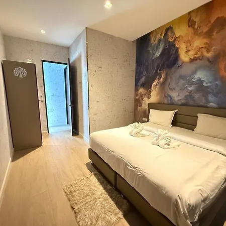 Modern Luxury * Pattaya