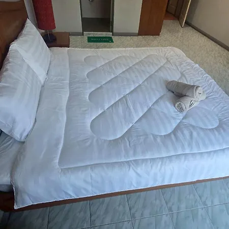 Ohlala Bed & Breakfast *