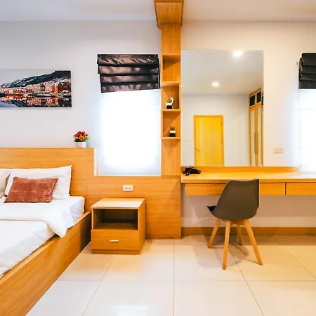 Lagoon 8bhk Luxury Pool Villa *