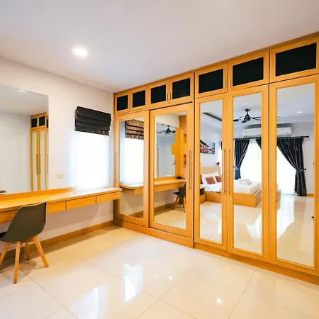 Villa Lagoon 8bhk Luxury Pool Pattaya