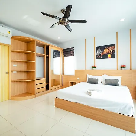Lagoon 8bhk Luxury Pool Villa *
