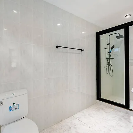 Villa Luxury 5 Bedroom Private Party Pool *