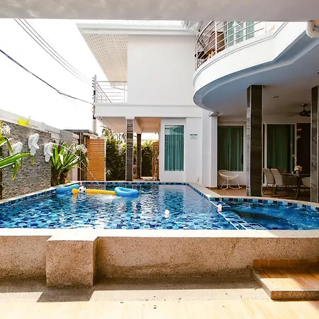 Lagoon 8bhk Luxury Pool Pattaya