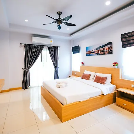 Lagoon 8bhk Luxury Pool