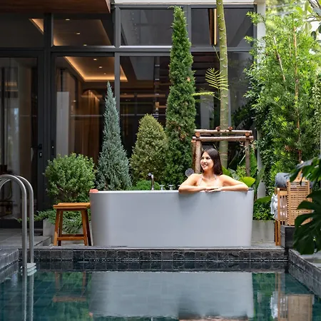 Villa D'amico, Pattaya