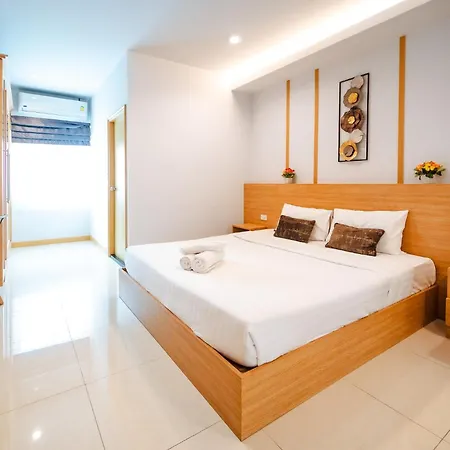 Lagoon 8bhk Luxury Pool * Pattaya