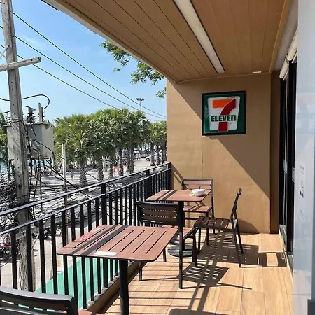Entire 3rd Floor- 2min Walk To Dongtan 3* Pattaya