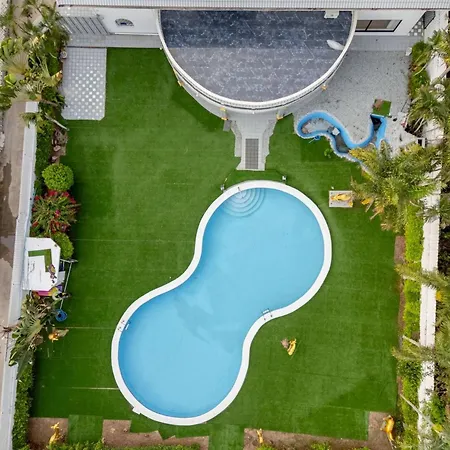 Luxury 5 Bedroom Private Party Pool * Pattaya