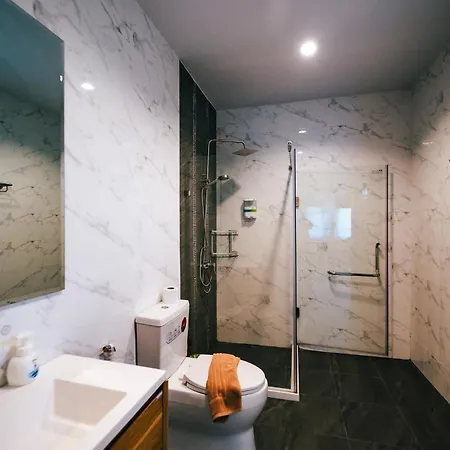 Villa Lagoon 8bhk Luxury Pool