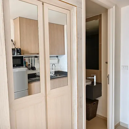 Luxury High Floor Amazing Sea View Close To Walking Street Apartment