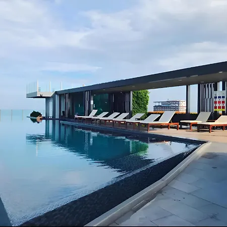 In With Rooftop Pool Pattaya