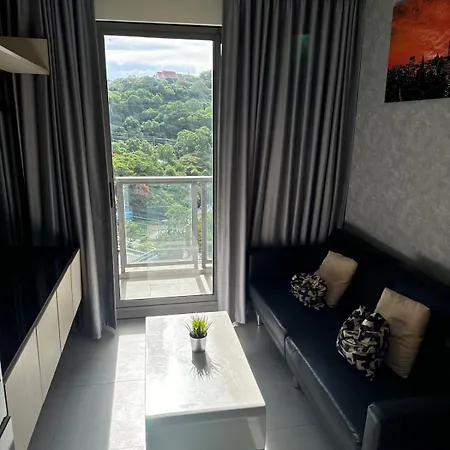 Unixx Pool Sauna And Sky Garden * Pattaya