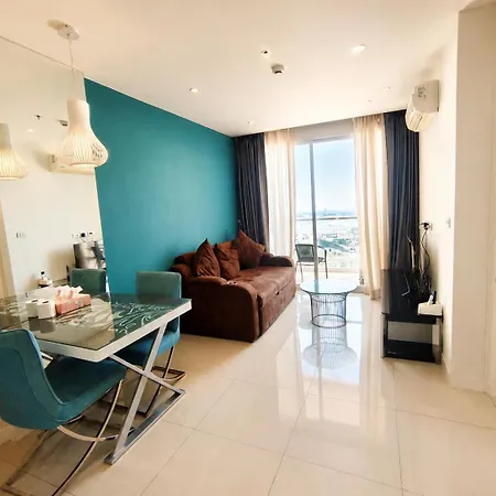 Sea Breezes - Sea View With Swimming Pool Apartment *