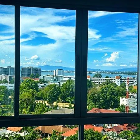 芭提雅近海近21航站楼带泳池公寓 Apartment