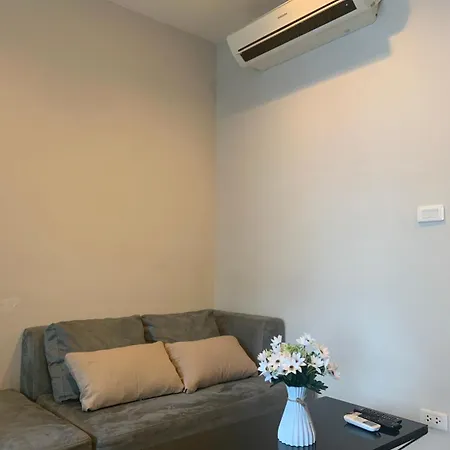 The Base Cozy Prime Location Apartment *