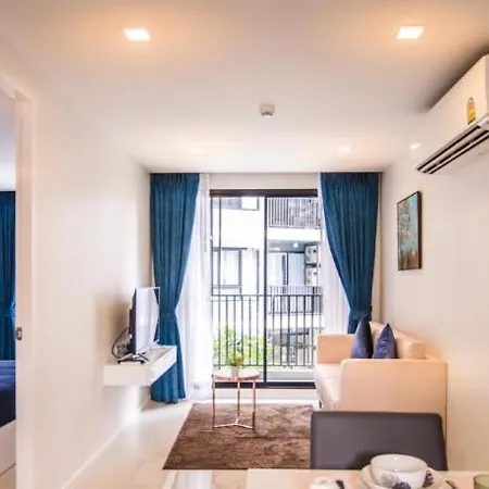 Apartment In Downtown With Rooftop Pool