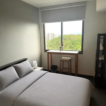 Unixx Sky Pool Gym And Sauna Apartment *