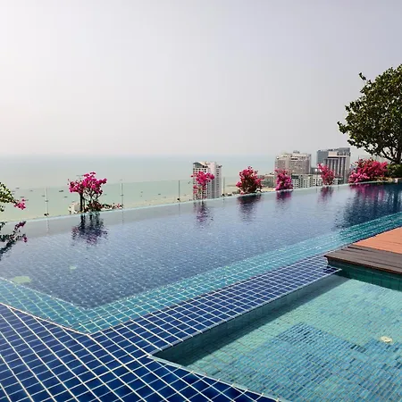 1br Close To T21 And Centric Sea