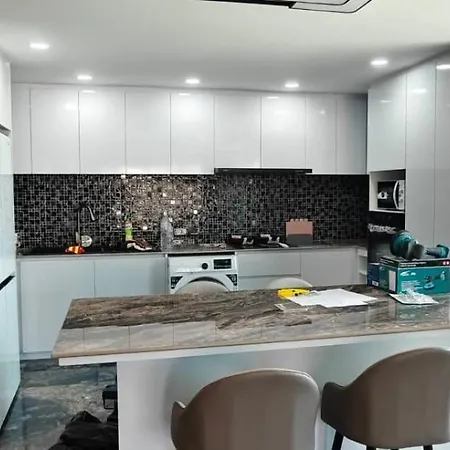 Apartment Royal Hill