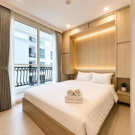 Apartment Olympus Garden Vacation Stunning Pool Pattaya
