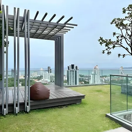 Sea View 2 Bedroom Next To Pier & Walking Street Apartment *