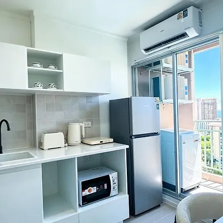 Apartment Newly Renovated Sea View Near The Sea And Terminal 21 In