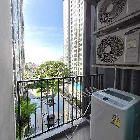 Modern 1br - The Base *