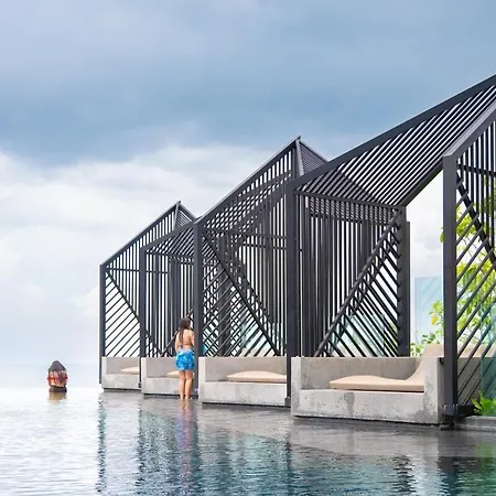 Center * Pattaya