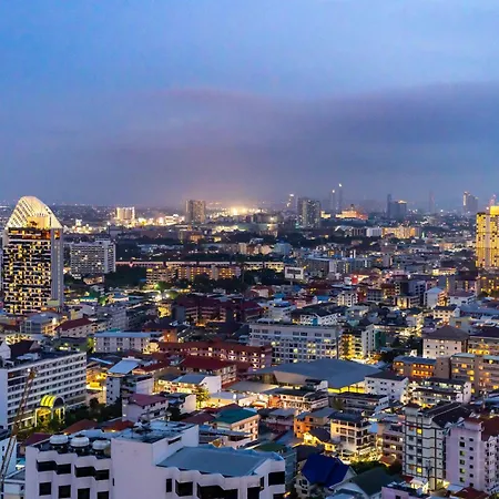 Muxa 市中心海景公寓 无边泳池近海滩 * Pattaya