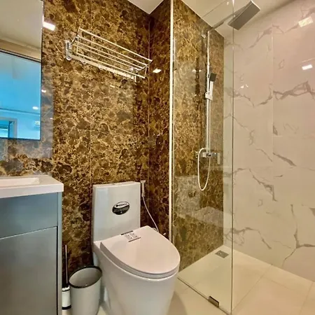 Arcadia Continental Apartment Pattaya