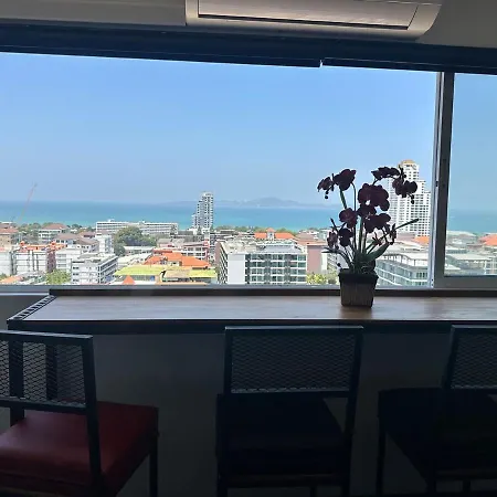 Apartment Beautiful 2-bedroom With Pratamnak Sea View Pattaya