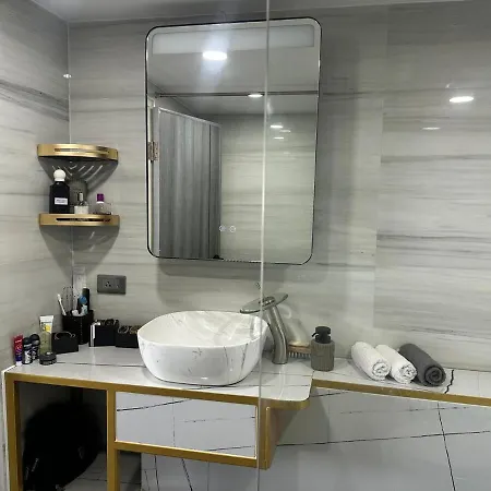 Beautiful 2-bedroom With Pratamnak Sea View Apartment Pattaya
