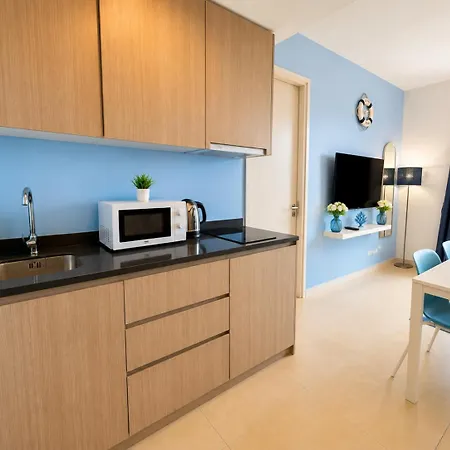 Beautiful Sea View 2br Near Walking Street *