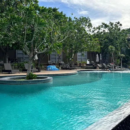 Unixx Pool Sauna And Sky Garden