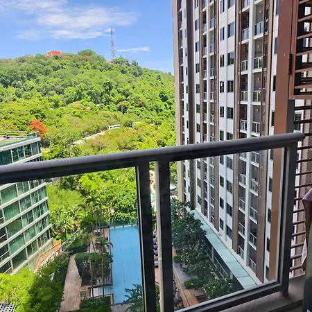1br High Floor Pool View Close To Walking Street Apartment Pattaya